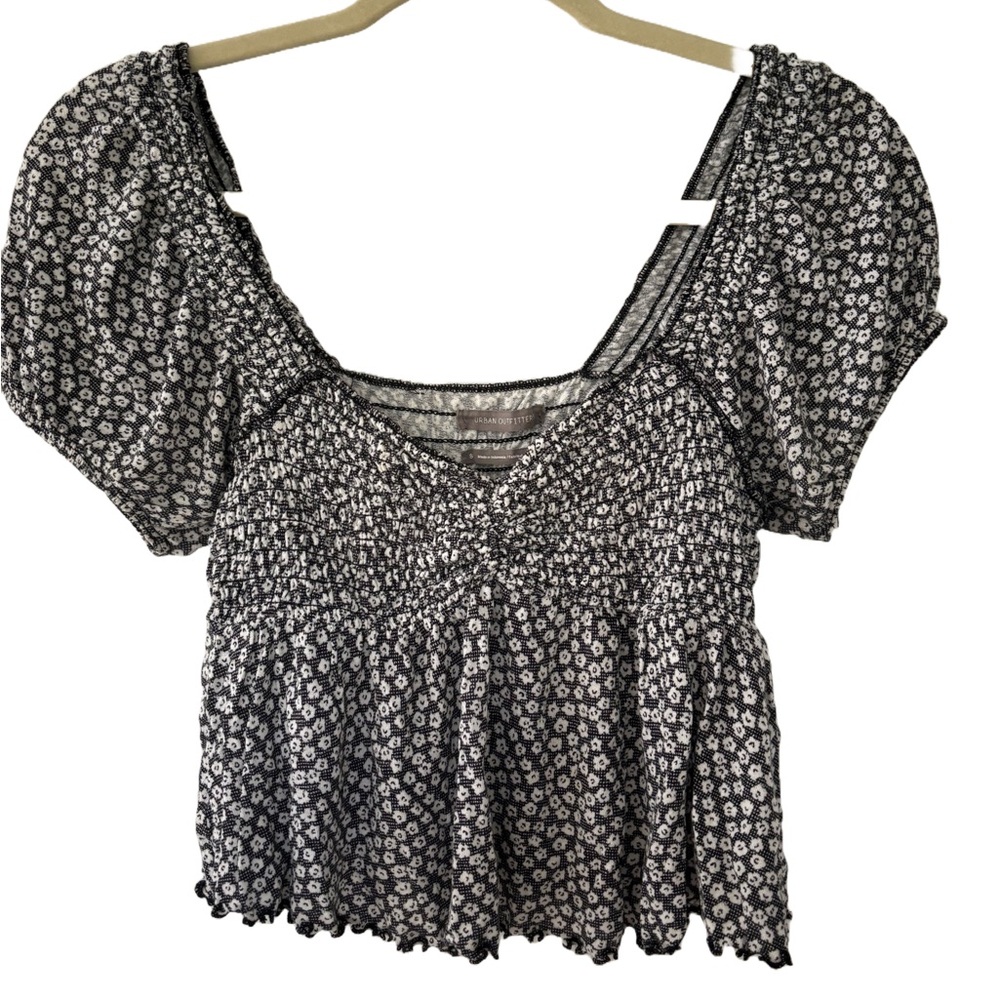 Urban Outfitters Floral Cropped Top | Black and White